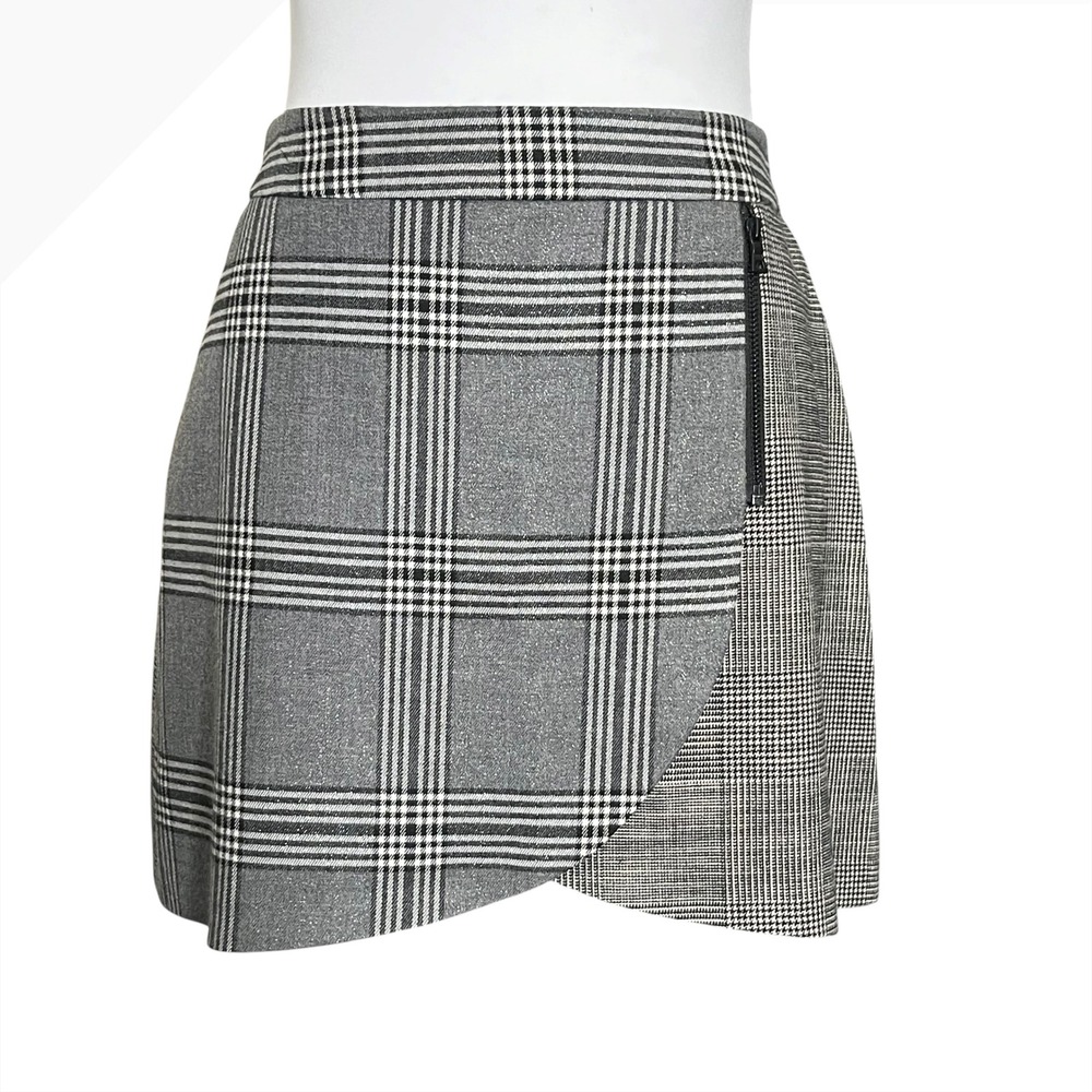 Alice + Olivia Lennon Women's 2 Grey Black Plaid Skirt Wrap Preppy Chic Designer - Picture 2 of 9